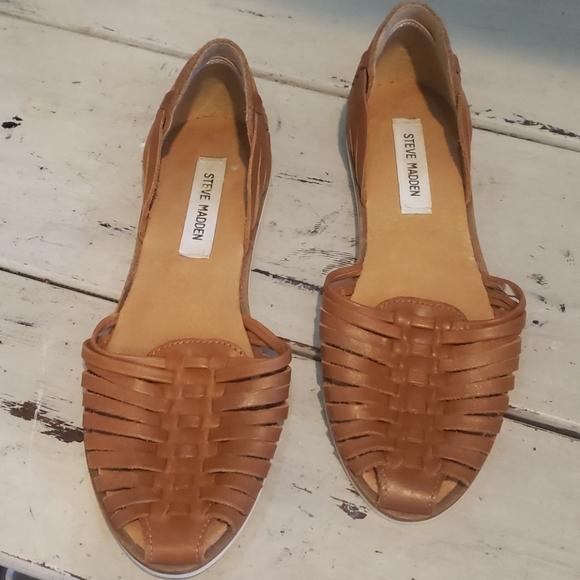 steve madden huarache sandals